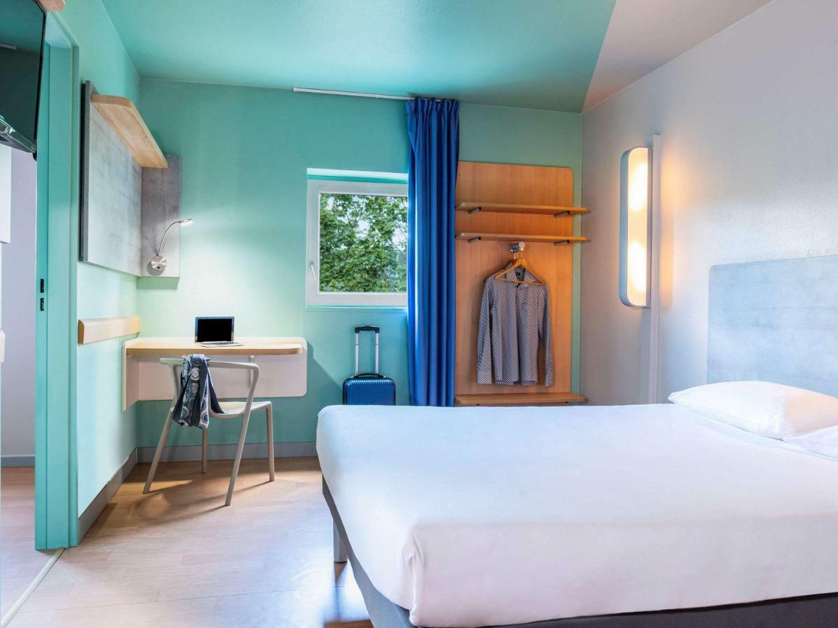 Ibis Budget Grigny Centre Exterior photo