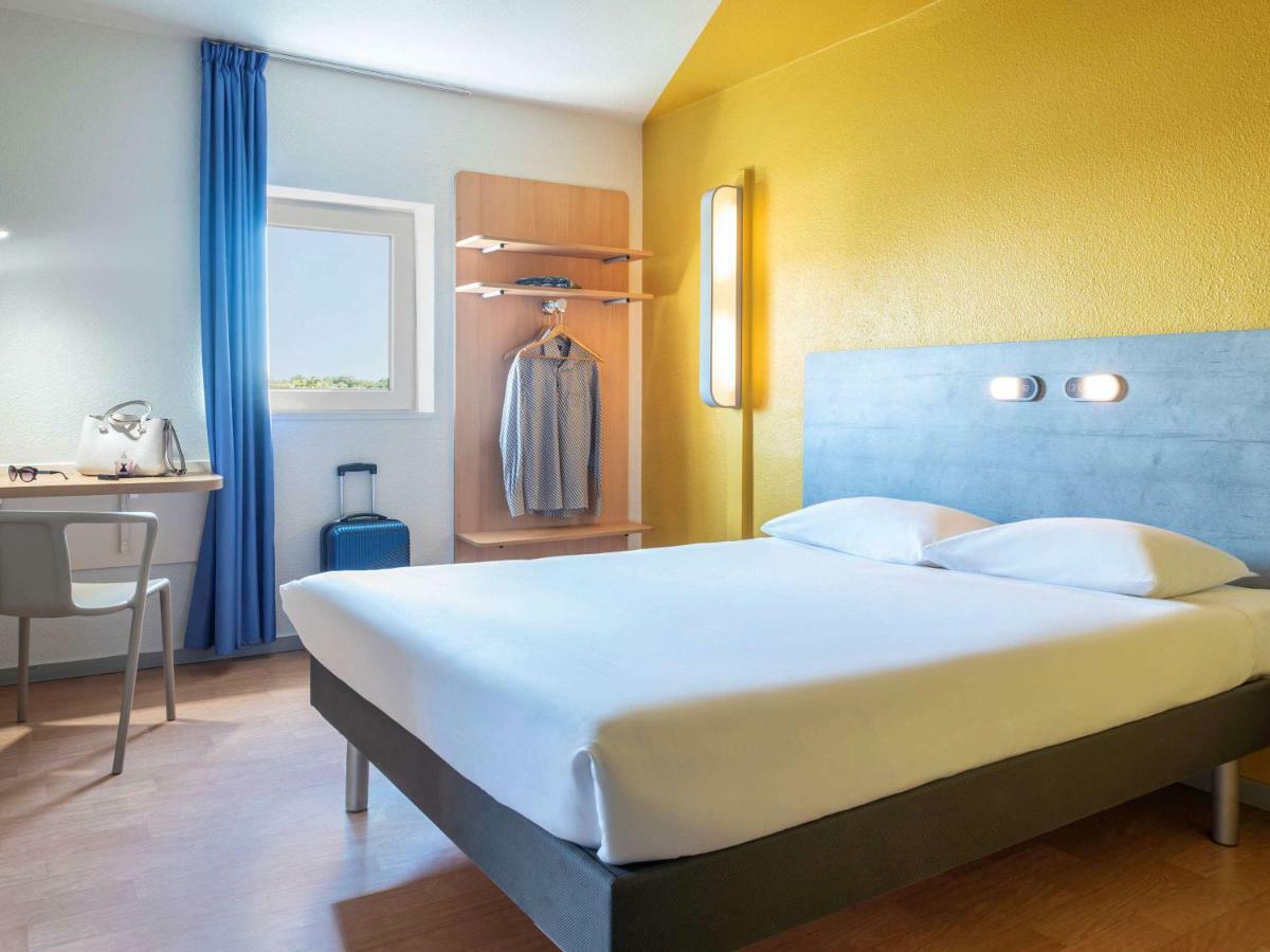 Ibis Budget Grigny Centre Exterior photo