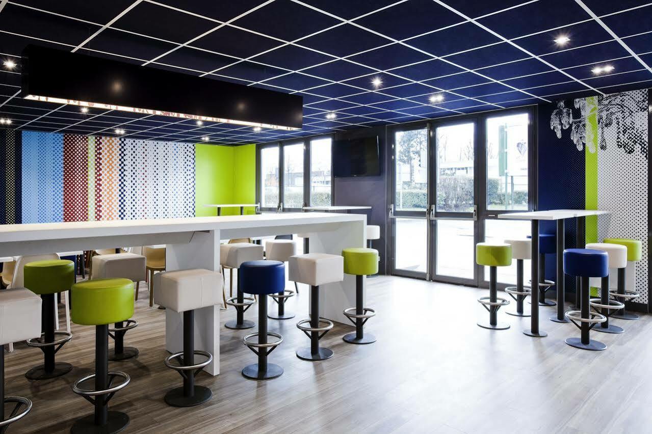 Ibis Budget Grigny Centre Exterior photo